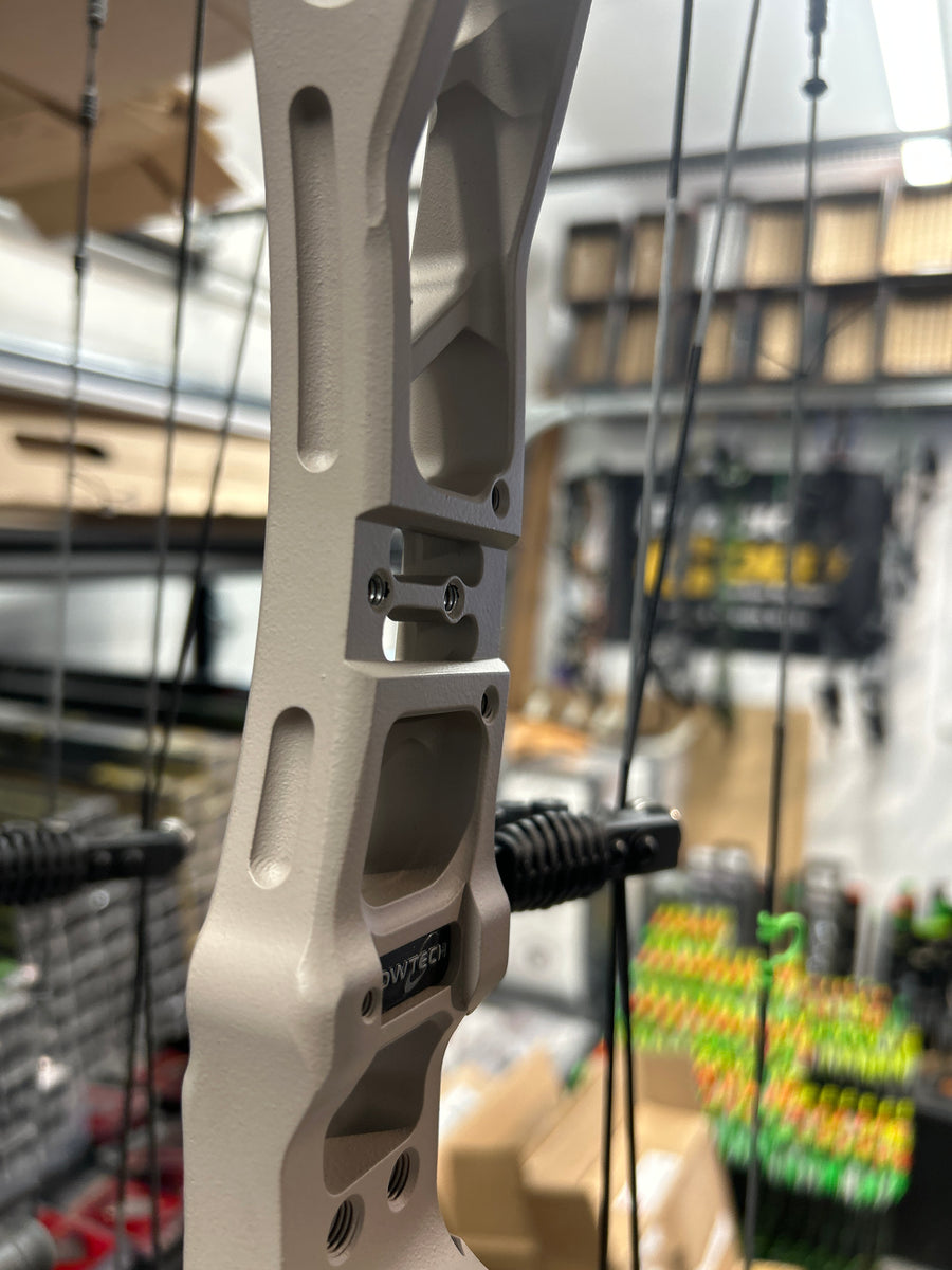 Stabilizzatore Bowtech CenterMass 10” Per Arco Compound – Colore Arenaria, Modello 11881X02